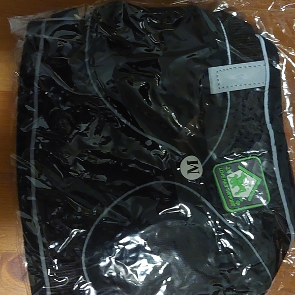 Escape Proof Adjustable Soft Vest - Picture 7 of 8